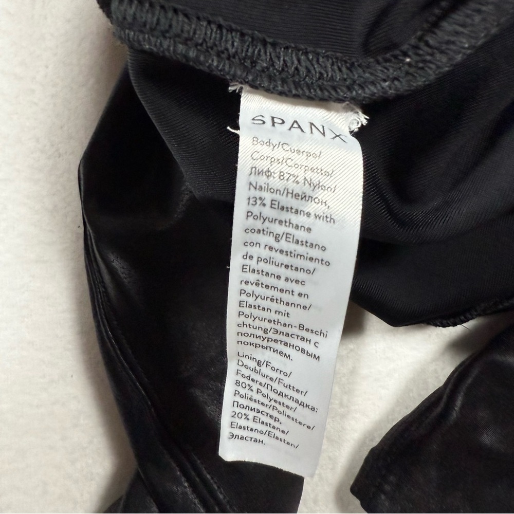 Black Spanx leggings MEDIUM faux leather‎ - Picture 8 of 10